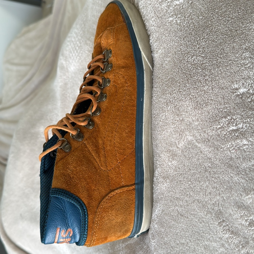 Vans shoes - Picture 10 of 16